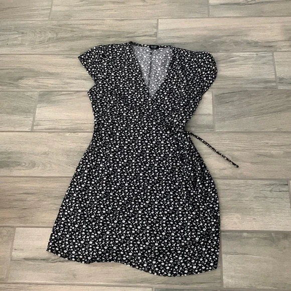 boden faux wrap dress Boden Women's Zip-front Mix Media Dress in Black